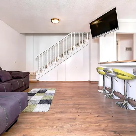 Apartment Two Bedrooms In Las Americas
