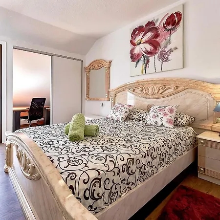 Two Bedrooms In Las Americas *